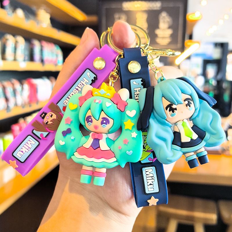 Hatsune Miku Keychain Cartoon  - Car Accessories Cute recension och pris